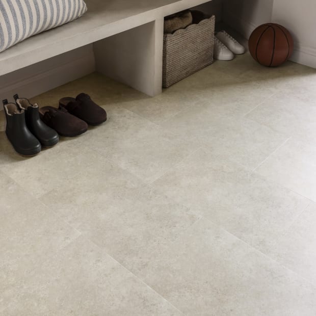 White Oak: Beautifully designed LVT flooring from the Amtico